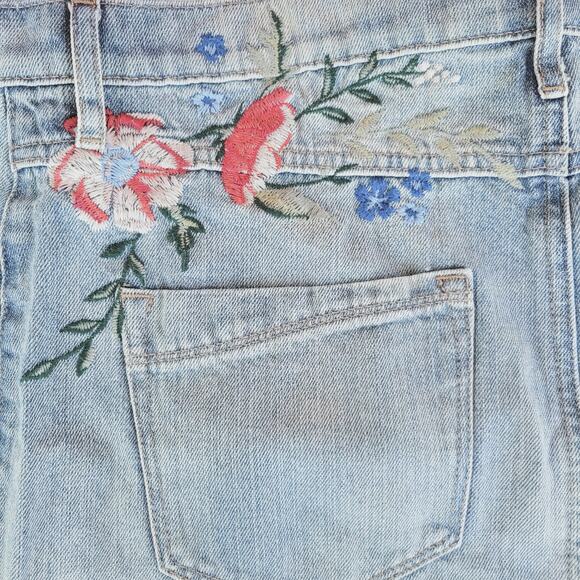 Express Floral Embroidered Denim Mini Skirt Raw Hem Blue Size 4 Cute Boho Trendy - Picture 4 of 8